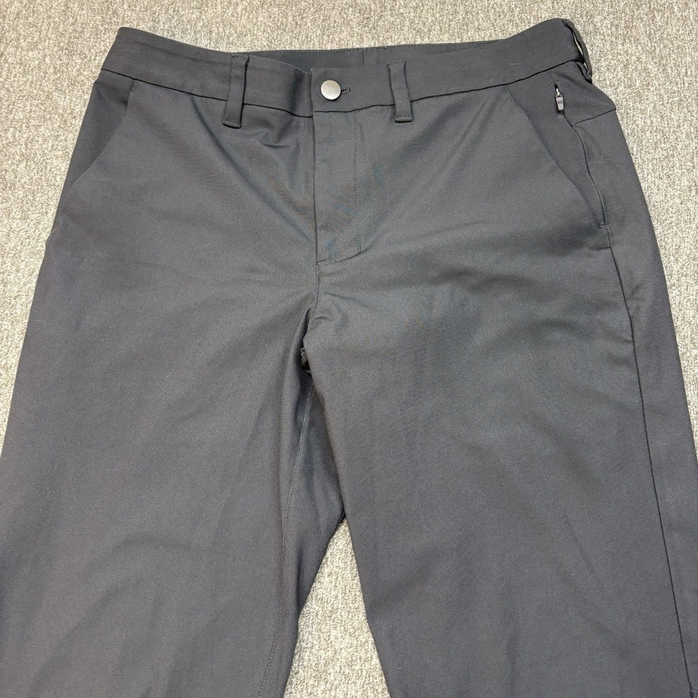 CRZ YOGA Golf Pants Mens Size 30W/32L Gray Flat Front Chino Quick Dry Microfiber